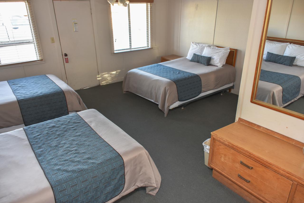 Panamint Springs Motel&Tents Bagian luar foto